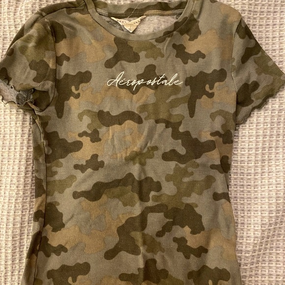 Aeropostale Camo Baby Tee - Picture 1 of 3